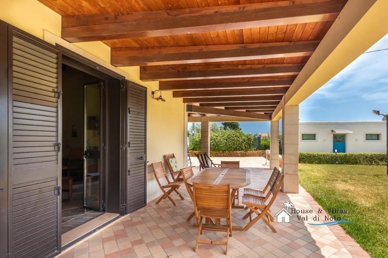 House&Villas - Country Chic Avola