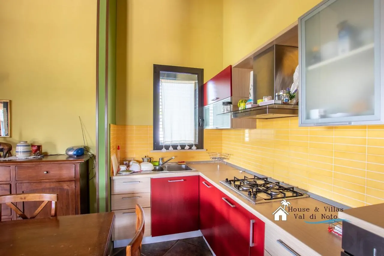 Villa House&Villas - Country Chic Avola Italia